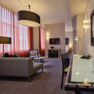 Apartahotel Adina Checkpoint Charlie