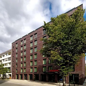 Отель Hampton By Hilton West