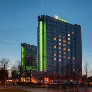 Hotel East